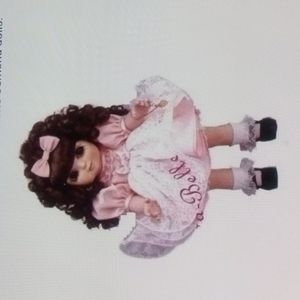 RARE ~MARIE OSMOND ADORA BELLE  PETITE (VINYL) MINI REPLICA of ADORA BELLE 1997.
